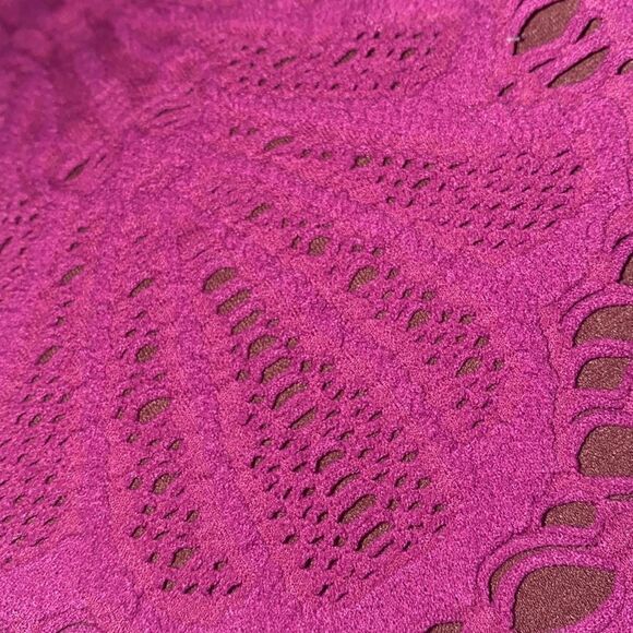 ✨HP✨FP Magenta Crochet Lace Seamless Medallion Bodycon 3/4 Slip Cocktail Dress✨ - Picture 9 of 9